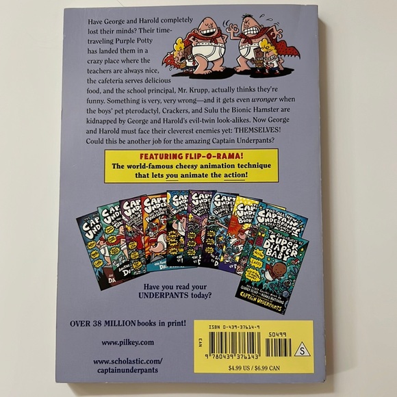 Captain Underpants Book Bundle - Picture 11 of 16